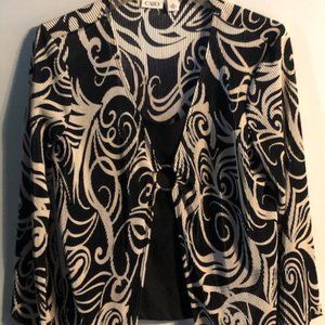 Cato Black and White Long Sleeved Top With Shell